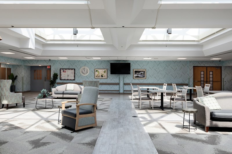 Complete Care at Ridgewood LLC nursing home in RACINE, WI - Photo 2 of 7