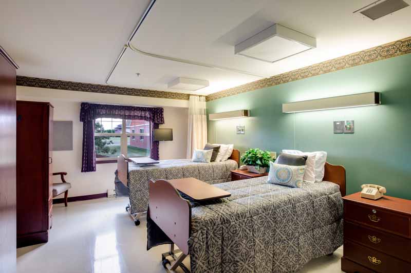 Complete Care at Grande Prairie nursing home in Pleasant Prairie, WI - Photo 3 of 5