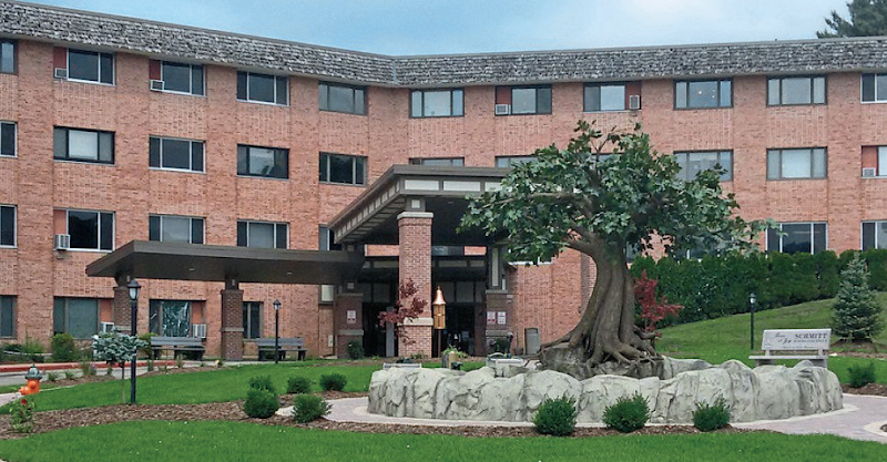 SCHMITT WOODLAND HILLS nursing home in RICHLAND CENTER, WI - Photo 2 of 10