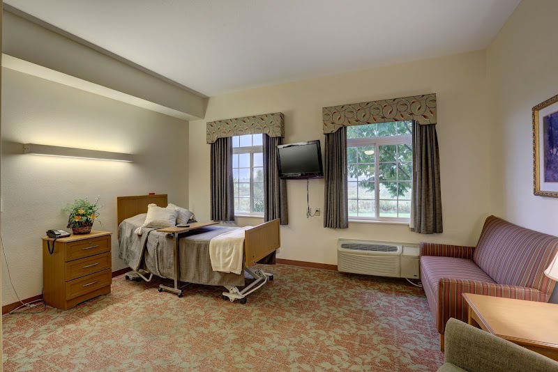 THREE OAKS HEALTH SERVICES nursing home in MARSHFIELD, WI - Photo 5 of 5