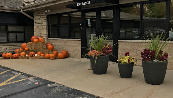 MUSKEGO HEALTH AND REHABILITATION CENTER nursing home in MUSKEGO, WI - Photo 1 of 5