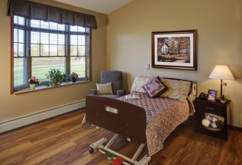 RENNES HEALTH AND REHAB CENTER-WESTON nursing home in WESTON, WI - Photo 3 of 10