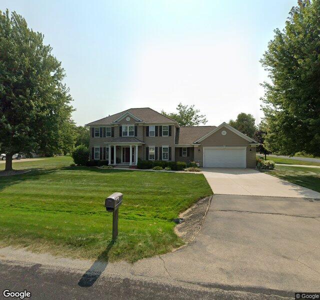 EDEN REHAB SUITES AND GREEN HOUSE HOMES nursing home in OSHKOSH, WI - Photo 2 of 2