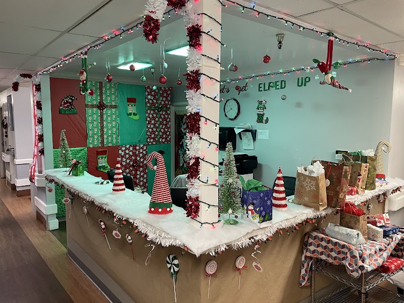 RIVERWALK POST ACUTE nursing home in RIVERSIDE, CA - Photo 4 of 5