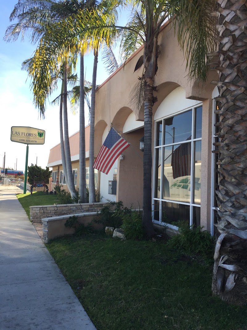 LAS FLORES CONVALESCENT HOSPITAL nursing home in GARDENA, CA - Photo 2 of 5