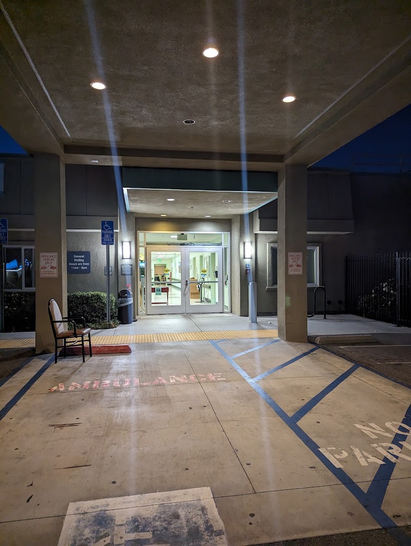 LAS FLORES CONVALESCENT HOSPITAL nursing home in GARDENA, CA - Photo 4 of 5