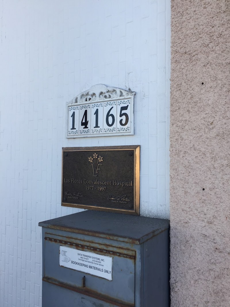 LAS FLORES CONVALESCENT HOSPITAL nursing home in GARDENA, CA - Photo 5 of 5