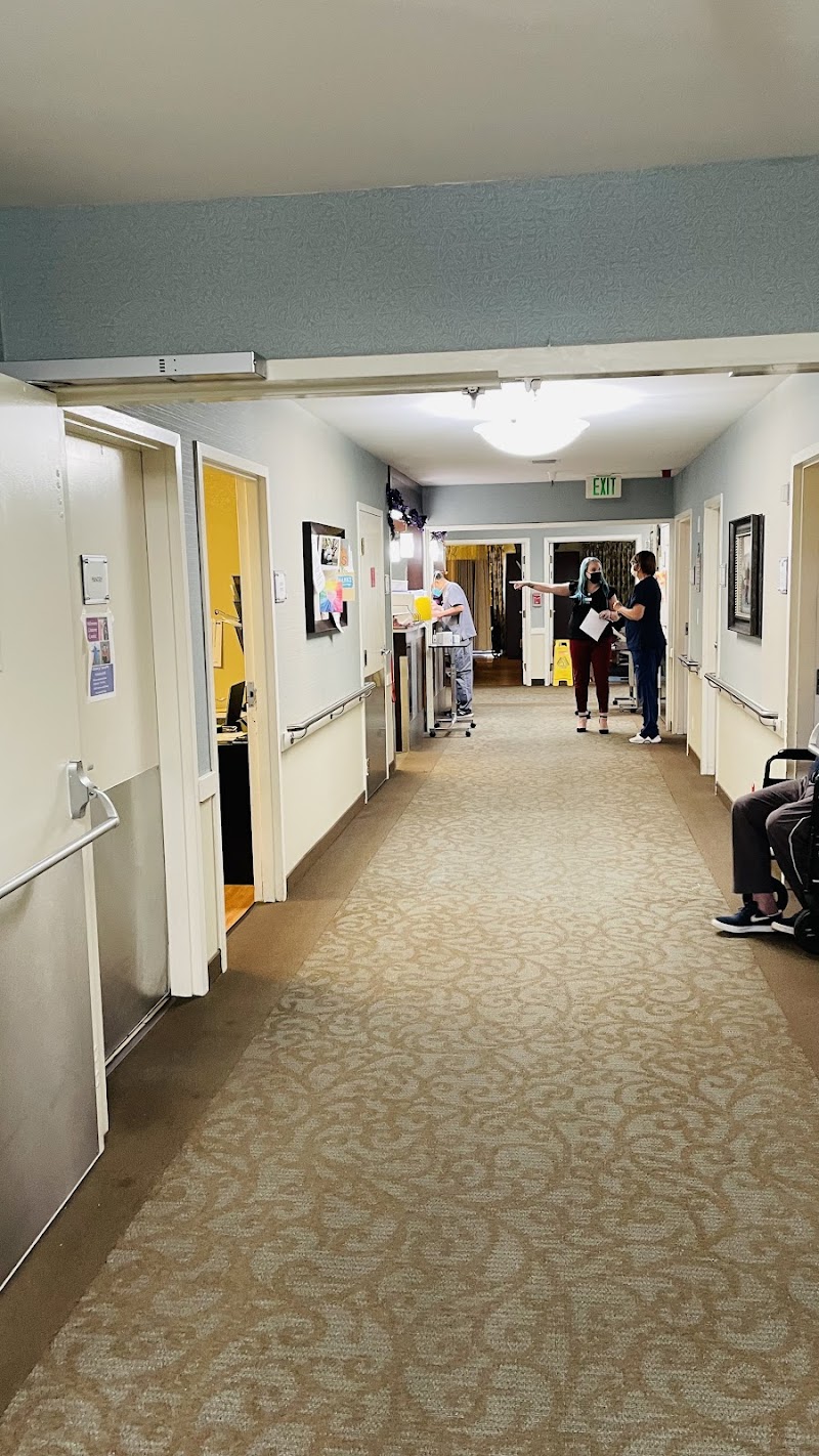 WHITE BLOSSOM CARE CENTER nursing home in SAN JOSE, CA - Photo 5 of 10