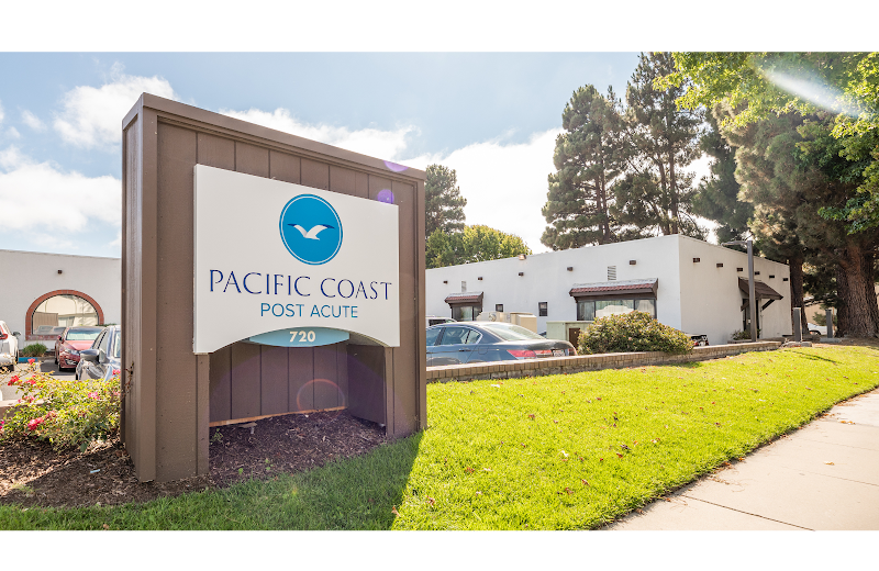 PACIFIC COAST POST ACUTE nursing home in SALINAS, CA - Photo 2 of 10