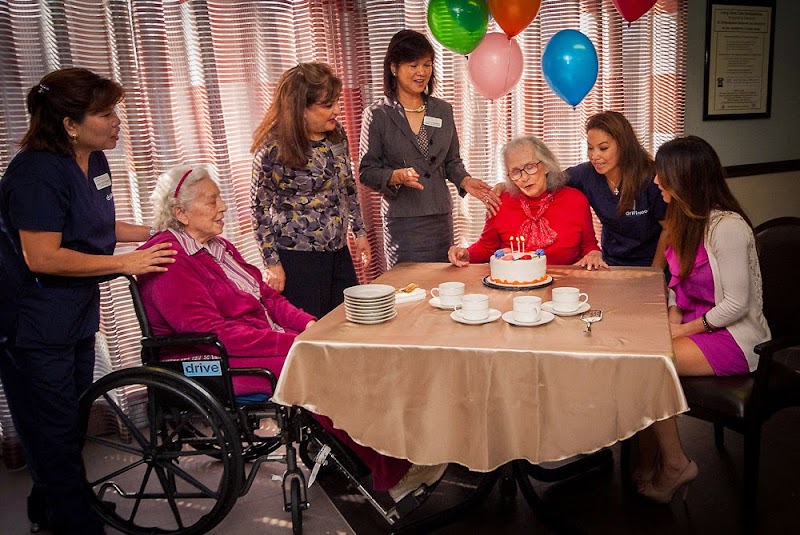 DRIFTWOOD HEALTHCARE CENTER nursing home in TORRANCE, CA - Photo 2 of 5