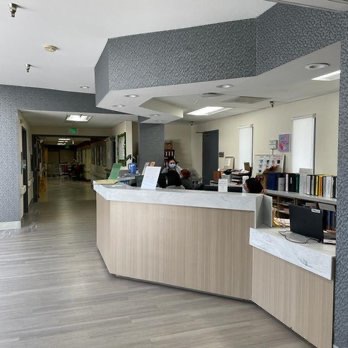 DOWNEY COMMUNITY HEALTH CENTER nursing home in DOWNEY, CA - Photo 3 of 5