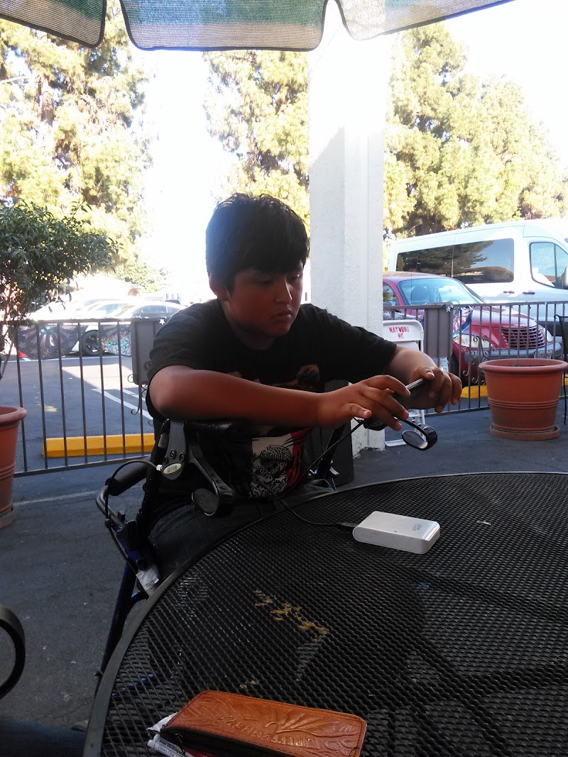 MAYWOOD SKILLED NURSING & WELLNESS CENTRE nursing home in MAYWOOD, CA - Photo 4 of 5