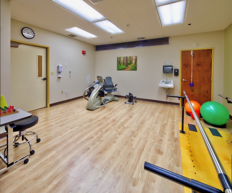 ST. PAULS HEALTH CARE CENTER nursing home in SAN DIEGO, CA - Photo 4 of 5