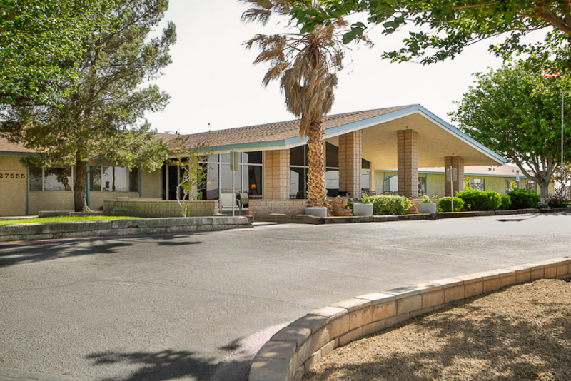 MOUNTAIN VIEW POST ACUTE nursing home in BARSTOW, CA - Photo 2 of 9