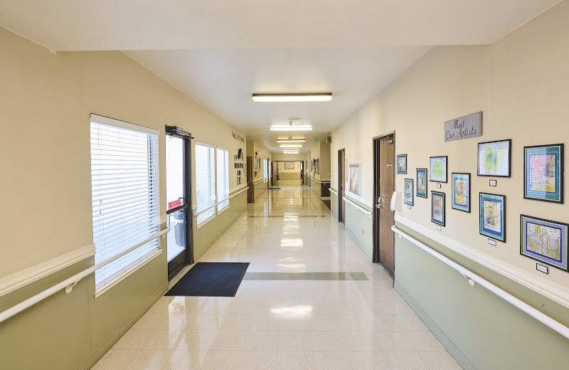 ARBOR REHABILITATION & NURSING CENTER nursing home in LODI, CA - Photo 5 of 10