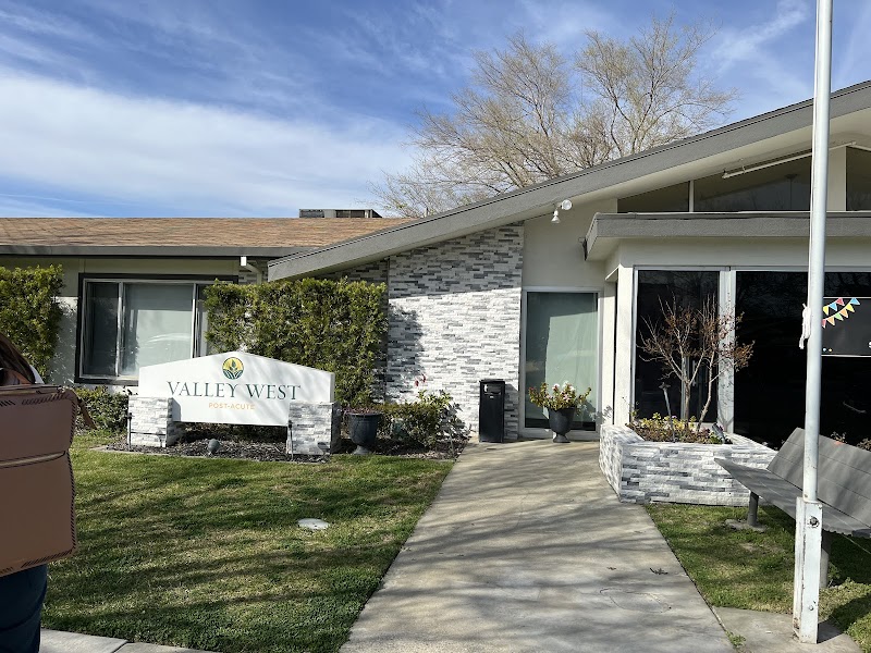 ALMOND VIEW CARE CENTER nursing home in WILLIAMS, CA - Photo 2 of 2