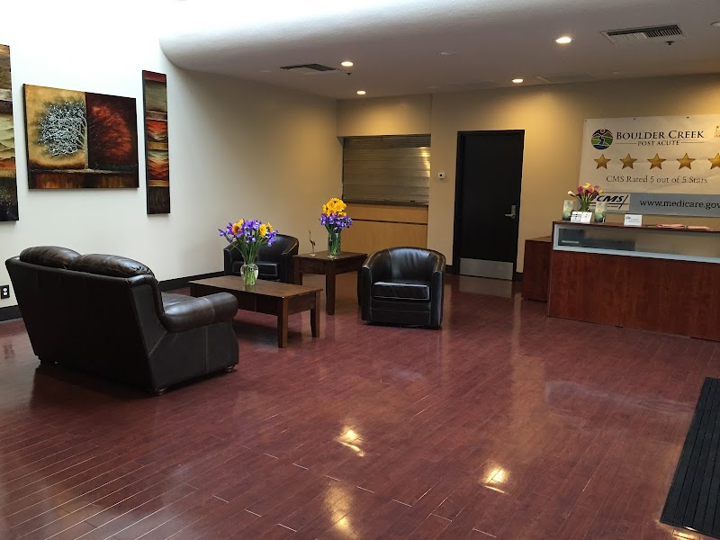 BOULDER CREEK POST ACUTE nursing home in POWAY, CA - Photo 2 of 10