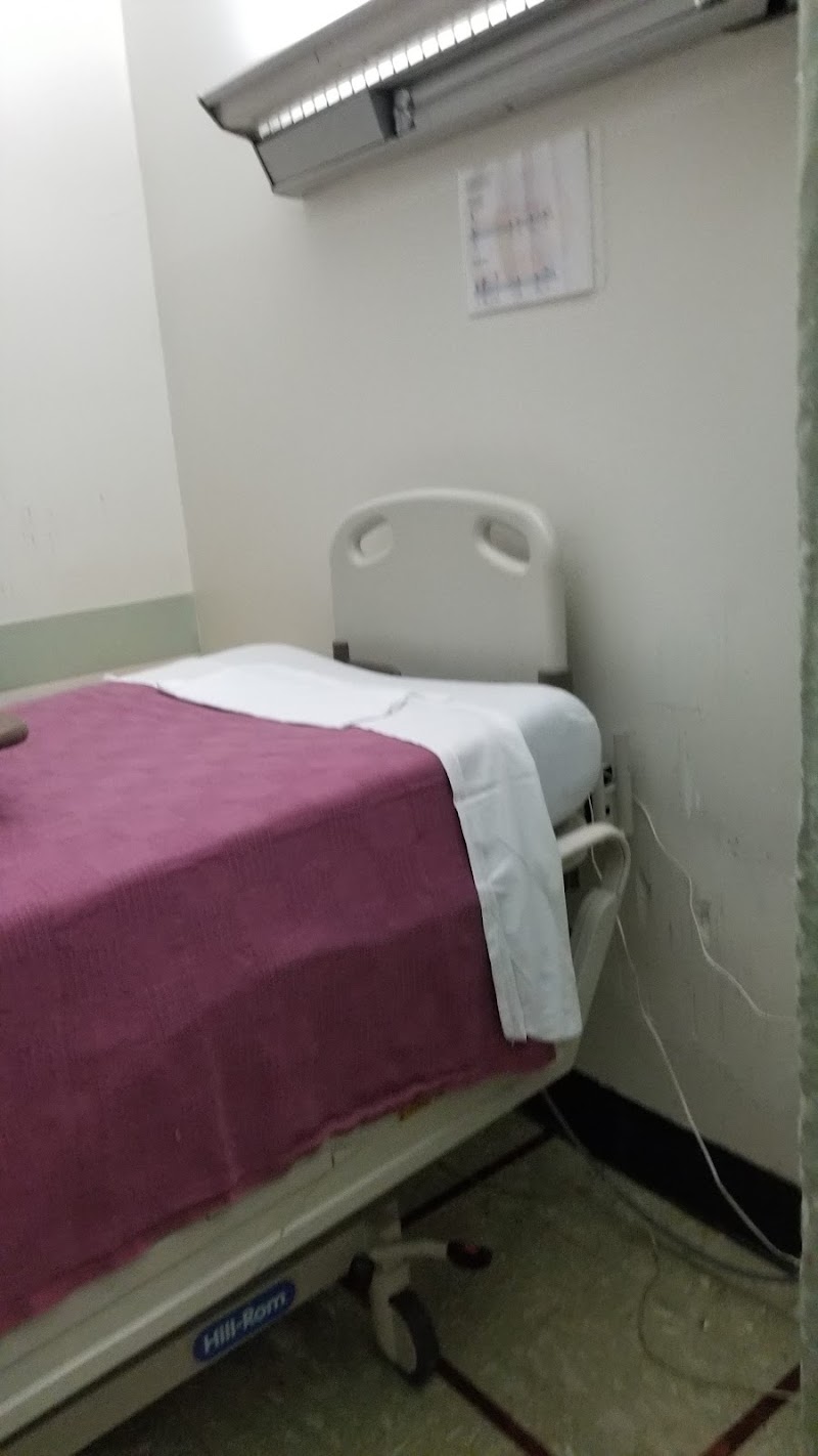 PACIFICA HOSPITAL OF THE VALLEY DP SNF nursing home in SUN VALLEY, CA - Photo 2 of 5