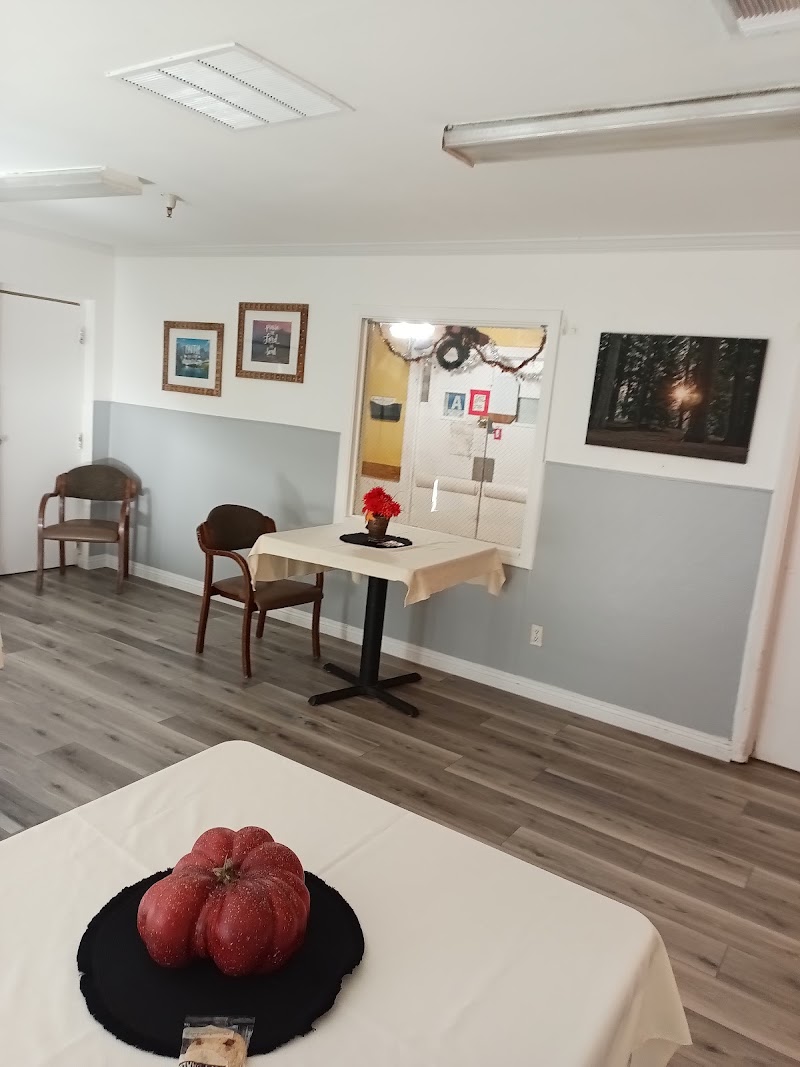 VALLEY HEALTHCARE CENTER nursing home in BAKERSFIELD, CA - Photo 2 of 5