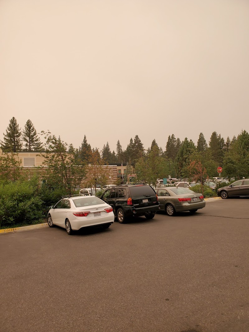 TAHOE FOREST HOSPITAL D/P SNF nursing home in TRUCKEE, CA - Photo 4 of 5