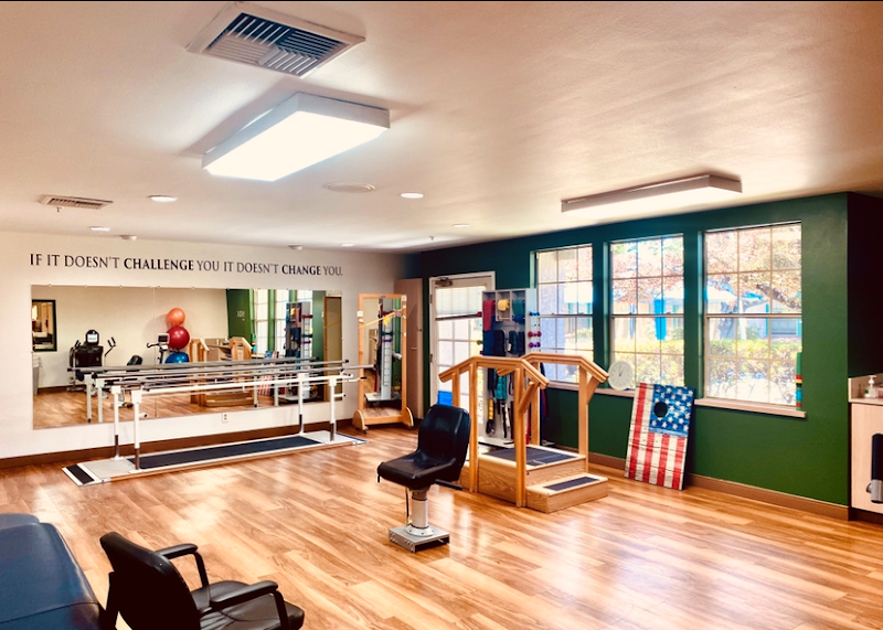 NORTH PARK POST-ACUTE nursing home in TRACY, CA - Photo 2 of 5