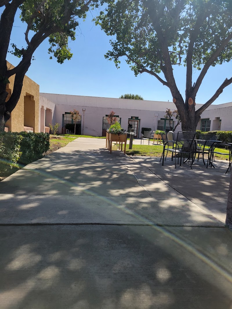 NORTH PARK POST-ACUTE nursing home in TRACY, CA - Photo 3 of 5