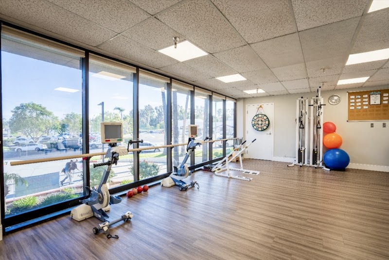 VISTA VIEW POST ACUTE nursing home in VISTA, CA - Photo 2 of 5