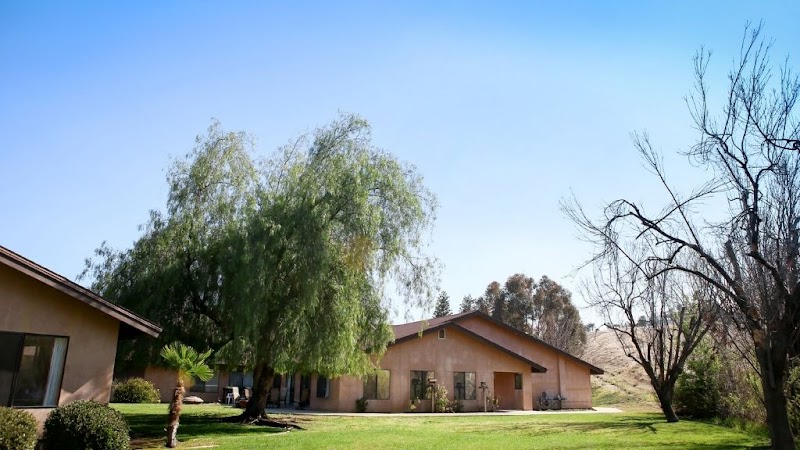 BAKERSFIELD POST ACUTE nursing home in BAKERSFIELD, CA - Photo 2 of 5
