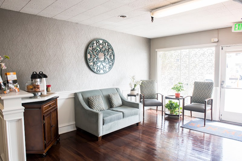 SUN MAR NURSING CENTER nursing home in ANAHEIM, CA - Photo 5 of 9