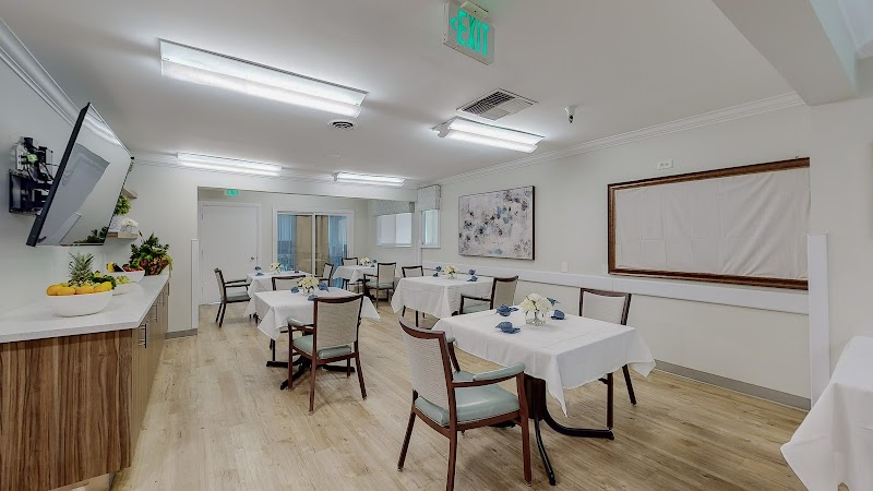 ALHAMBRA POST ACUTE nursing home in MARTINEZ, CA - Photo 3 of 5