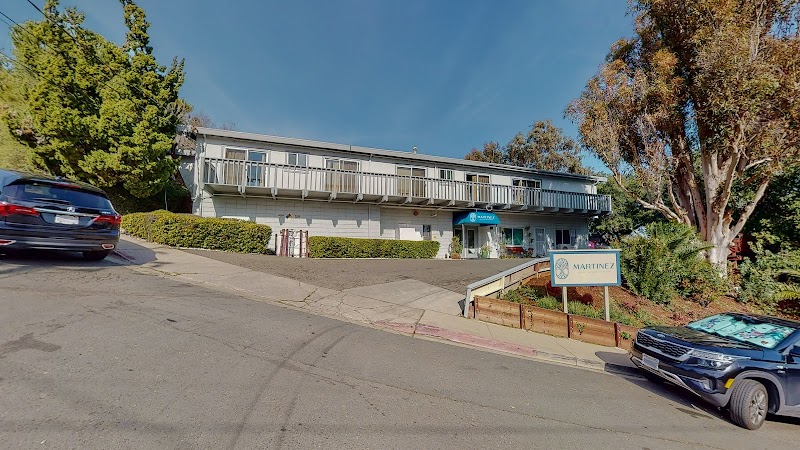 ALHAMBRA POST ACUTE nursing home in MARTINEZ, CA - Photo 4 of 5