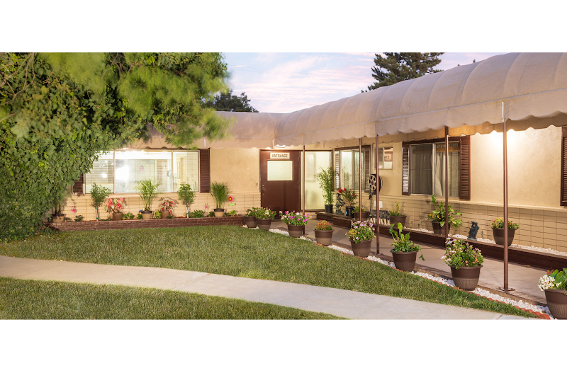 SUNRISE POST ACUTE nursing home in BANNING, CA - Photo 2 of 5