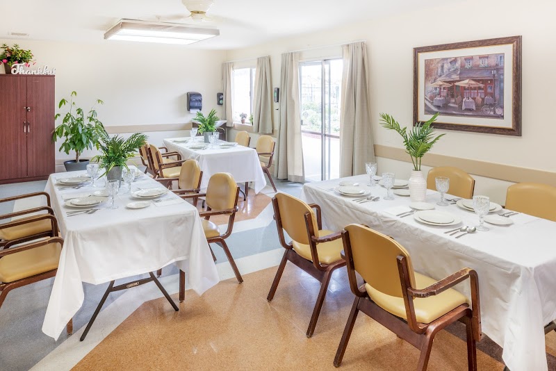 SUNRISE POST ACUTE nursing home in BANNING, CA - Photo 4 of 5