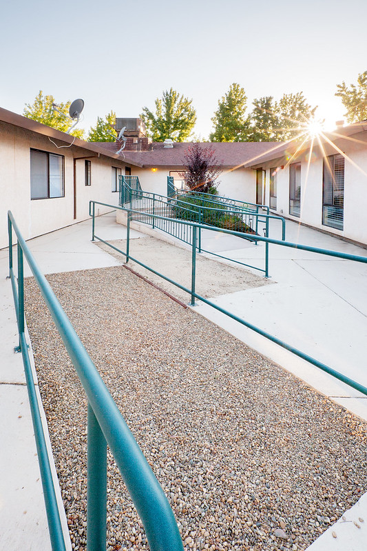 LINCOLN MEADOWS CARE CENTER nursing home in LINCOLN, CA - Photo 5 of 5