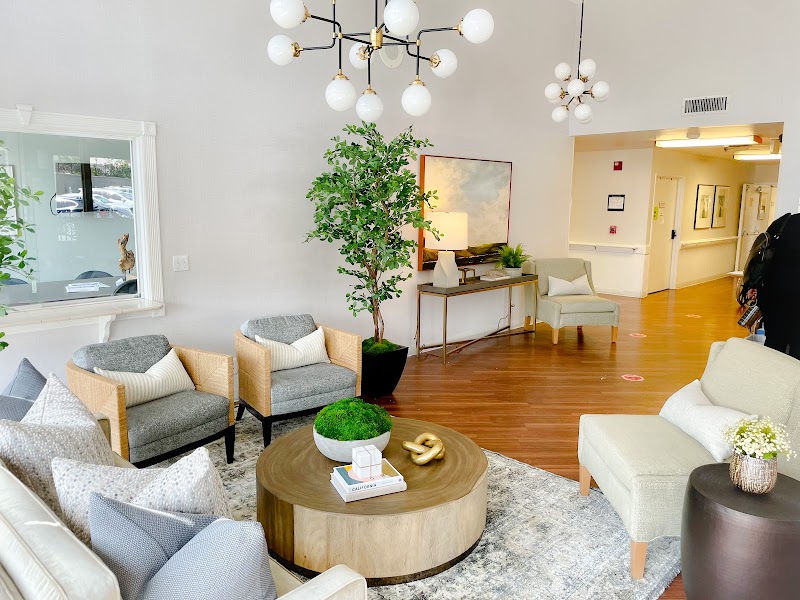 MARINA POINTE HEALTHCARE & SUBACUTE nursing home in CULVER CITY, CA - Photo 5 of 5