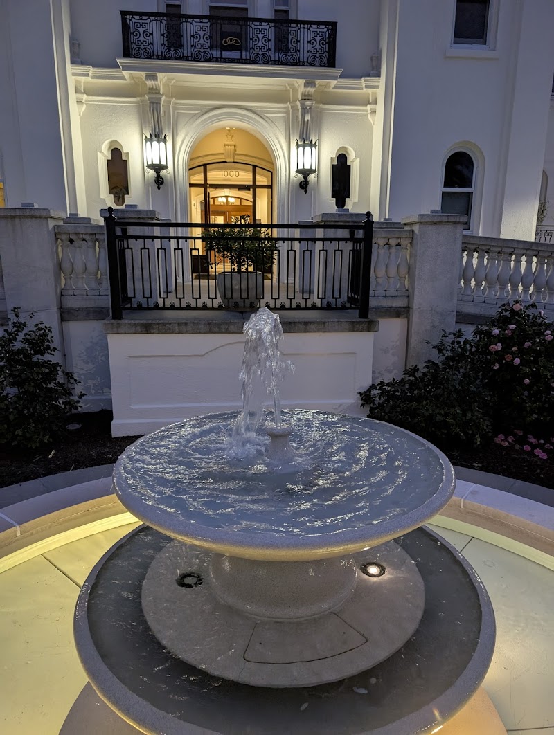 SARATOGA RETIREMENT COMMUNITY HEALTH CENTER nursing home in SARATOGA, CA - Photo 4 of 10