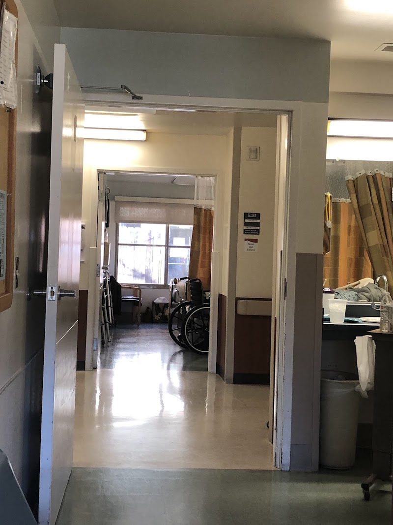 BRUCEVILLE TERRACE - D/P SNF OF METHODIST HOSPITAL nursing home in SACRAMENTO, CA - Photo 4 of 10