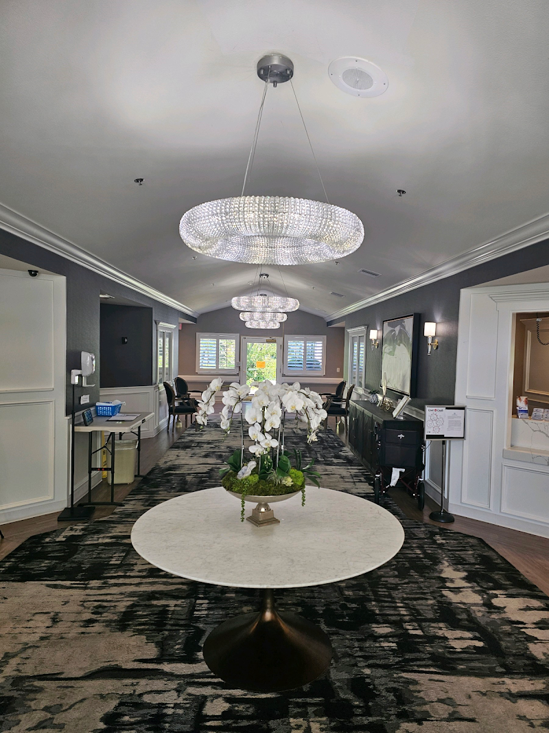 QUARTZ HILL POST ACUTE nursing home in REDDING, CA - Photo 5 of 10