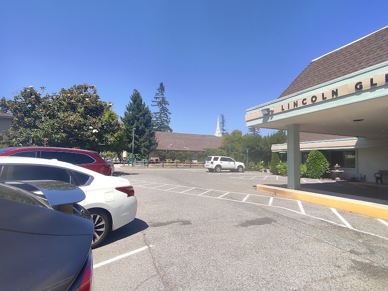 LINCOLN GLEN SKILLED NURSING nursing home in SAN JOSE, CA - Photo 2 of 10