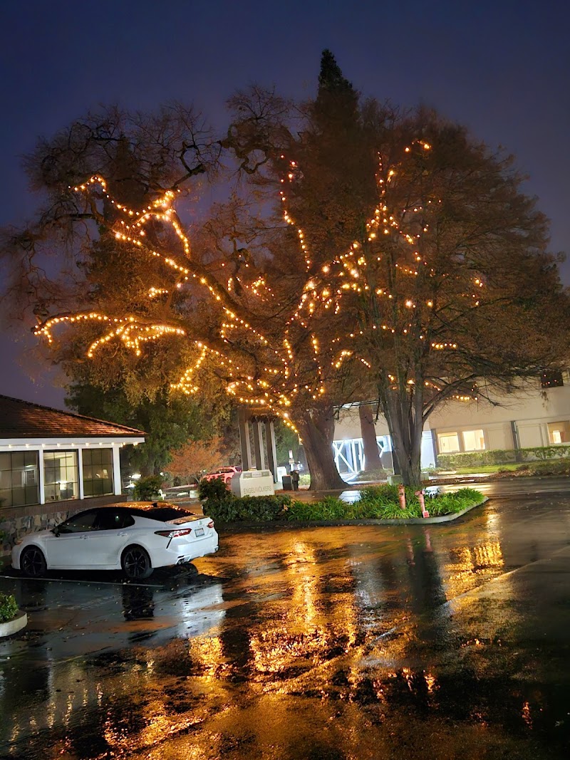 DANVILLE POST-ACUTE REHAB nursing home in DANVILLE, CA - Photo 2 of 3
