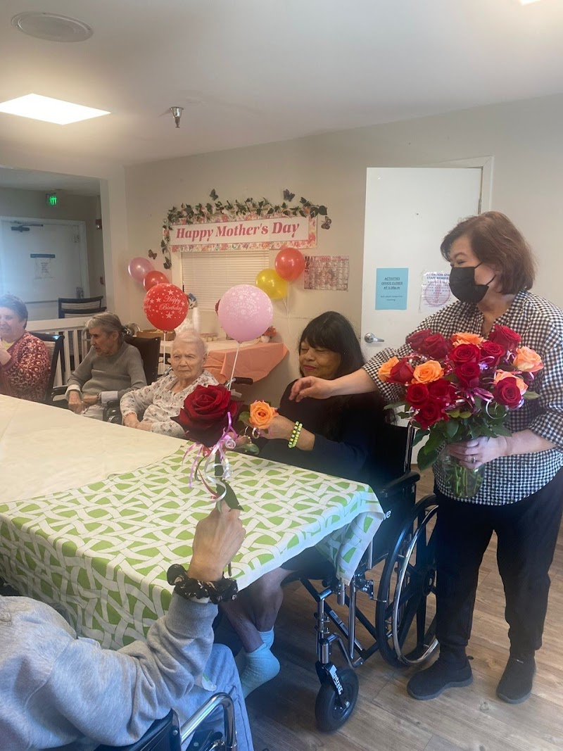 ST FRANCIS HEALTHCARE CENTER nursing home in HAYWARD, CA - Photo 5 of 10