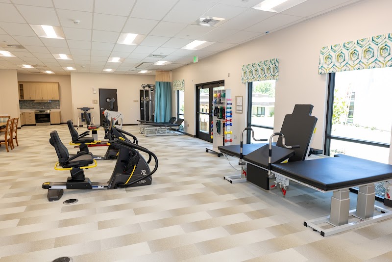 VISTA KNOLL SPECIALIZED CARE FACILITY nursing home in VISTA, CA - Photo 4 of 9