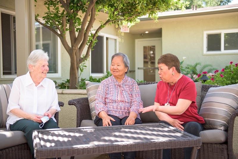 SOLHEIM SENIOR COMMUNITY nursing home in LOS ANGELES, CA - Photo 3 of 10