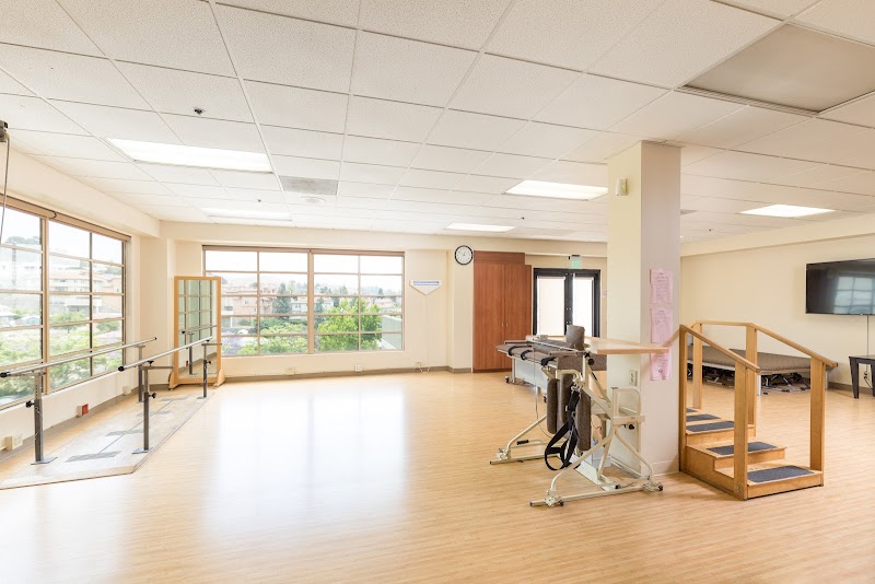 KEI-AI LOS ANGELES HEALTHCARE CENTER nursing home in LOS ANGELES, CA - Photo 4 of 5