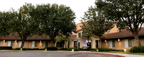 VILLA VALENCIA HEALTHCARE CENTER nursing home in LAGUNA HILLS, CA - Photo 1 of 10