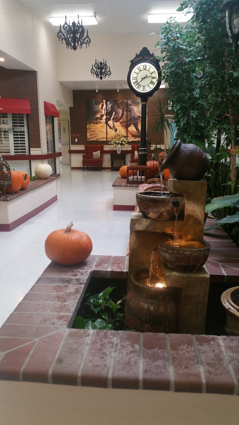 EDEN VALLEY CARE CENTER nursing home in SOLEDAD, CA - Photo 5 of 10