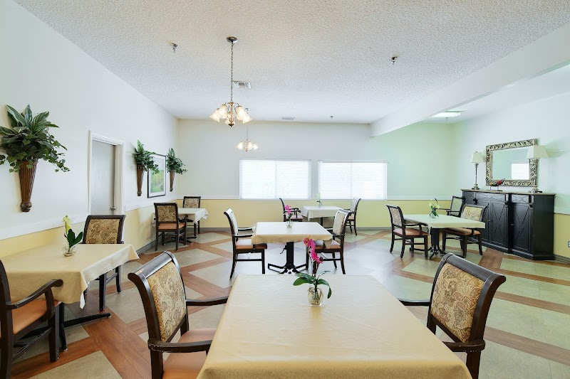 MACLAY HEALTHCARE CENTER nursing home in SYLMAR, CA - Photo 5 of 5