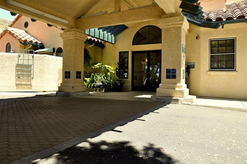 San Luis Transitional Care nursing home in San Luis Obispo, CA - Photo 5 of 10