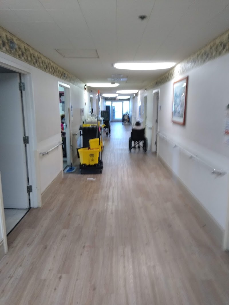 GLENDALE HEALTHCARE CENTER nursing home in GLENDALE, CA - Photo 2 of 10