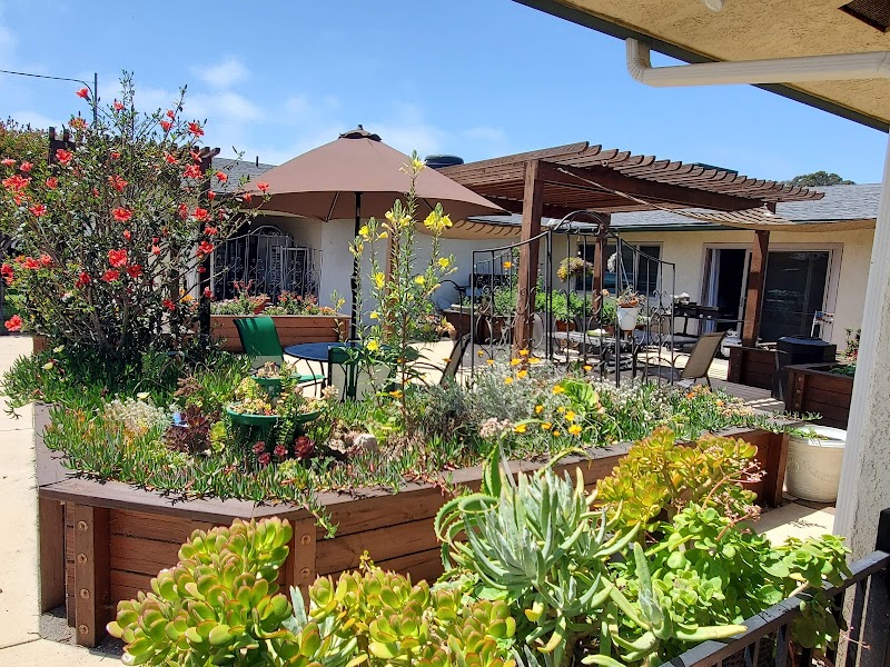 Arroyo Grande Care Center nursing home in Arroyo Grande, CA - Photo 3 of 9